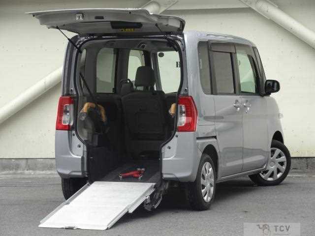 2016 Daihatsu Tanto