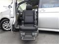 2010 Toyota Isis