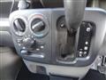 2016 Mitsubishi Minicab Van
