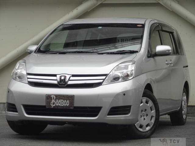 2013 Toyota Isis