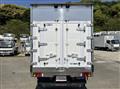 2020 Isuzu Elf Truck