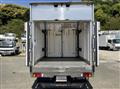 2020 Isuzu Elf Truck