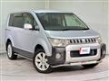 2009 Mitsubishi Delica D5