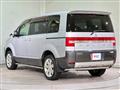2009 Mitsubishi Delica D5