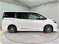 2014 Toyota Voxy