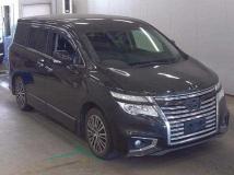2015 Nissan Elgrand
