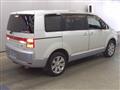 2015 Mitsubishi Delica D5