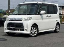 2012 Daihatsu Tanto
