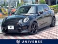 2022 BMW MINI