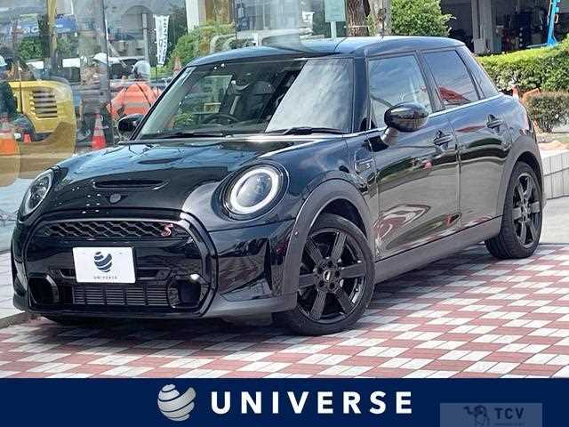 2022 BMW MINI