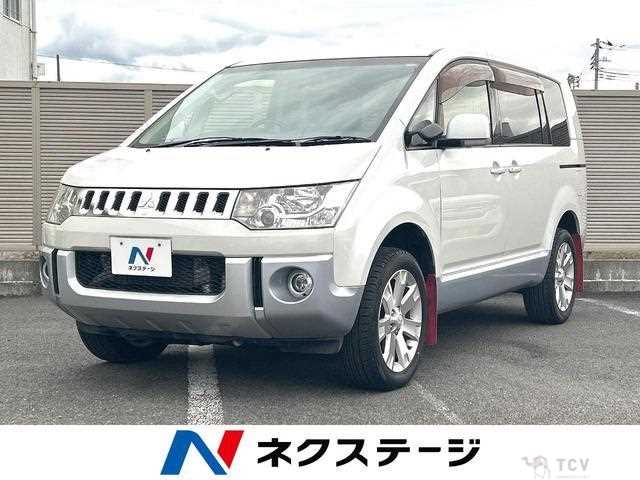2016 Mitsubishi Delica D5