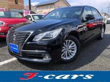 2014 Toyota Crown