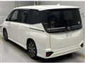 2022 Toyota Voxy