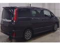 2016 Toyota Noah