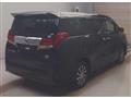 2017 Toyota Alphard Hybrid