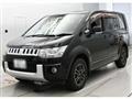2016 Mitsubishi Delica D5