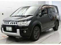 2016 Mitsubishi Delica D5