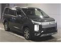 2023 Mitsubishi Delica D5