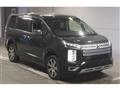 2023 Mitsubishi Delica D5