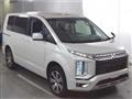 2022 Mitsubishi Delica D5