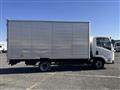 2016 Isuzu Elf Truck
