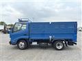 2014 Hino Dutro