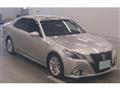 2013 Toyota Crown Hybrid