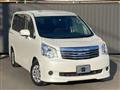 2013 Toyota Noah