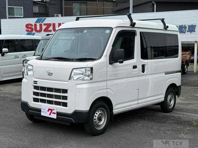 2022 Daihatsu Hijet Cargo
