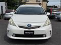 2013 Toyota PRIUS α
