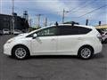 2013 Toyota PRIUS α