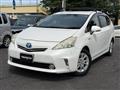 2013 Toyota PRIUS α