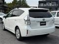 2013 Toyota PRIUS α