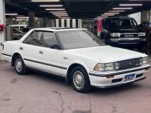 1990 Toyota Crown