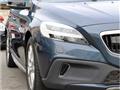 2017 Volvo V40