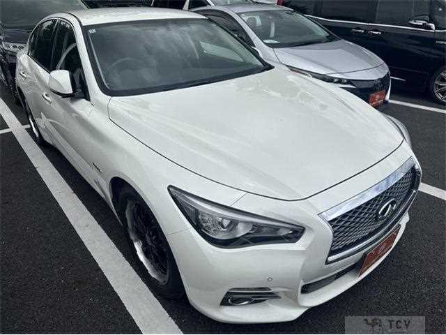 2014 Nissan Skyline