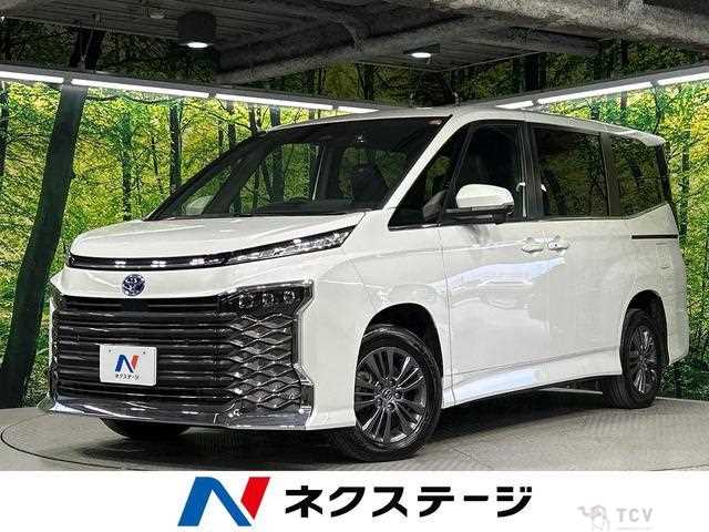 2025 Toyota Voxy