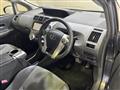 2013 Toyota PRIUS α