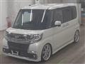 2017 Daihatsu Tanto