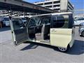 2012 Daihatsu Tanto