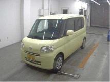 2012 Daihatsu Tanto
