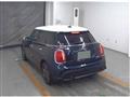 2021 BMW MINI