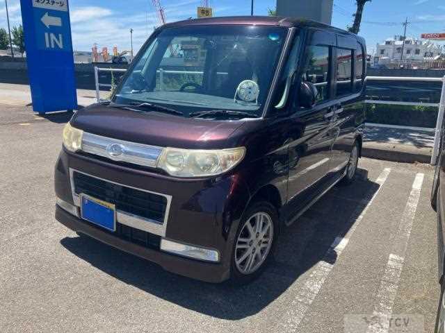 2009 Daihatsu Tanto
