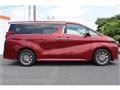 2022 Toyota Alphard Hybrid