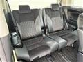 2017 Toyota Alphard Hybrid