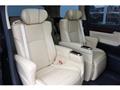 2017 Toyota Alphard Hybrid