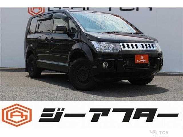 2017 Mitsubishi Delica D5