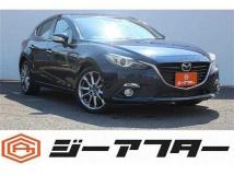 2014 Mazda Axela
