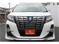 2015 Toyota Alphard Hybrid