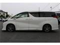 2015 Toyota Alphard Hybrid